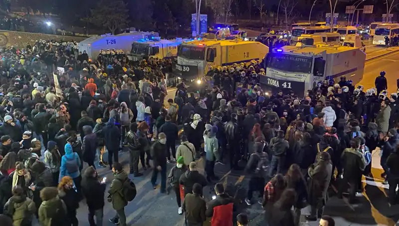 İstanbul ve Ankara'da İmamoğlu Eylemi: Öğrenciler Sözlerini Yükseltti!