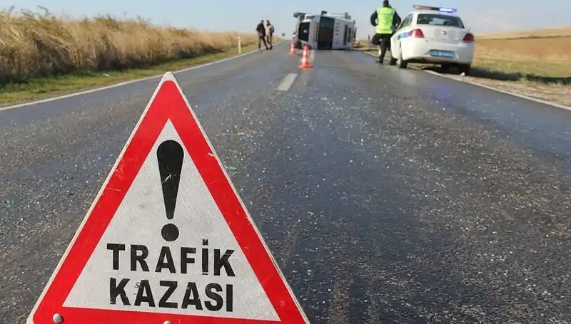 Niğde'de Zincirleme Kaza! 16 Kişi Yaralandı, Olayın Detayları Ortaya Çıktı