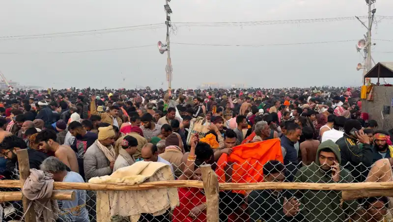 Hindistan'da Dini Festivalde İzdiham Felaketi: 6 Kayıp Yaşamını Yitirdi