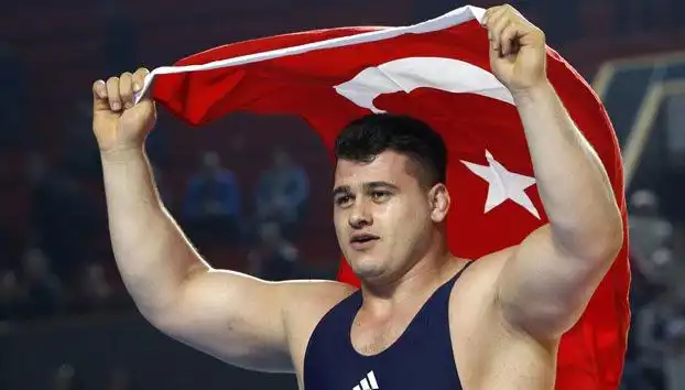 Milli Güreşçi Rıza Kayaalp'e 4 Yıl Men Cezası: Son Gelişmeler!