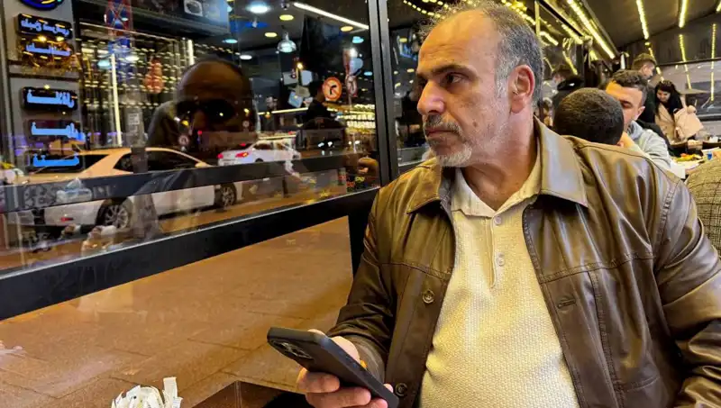 55 Yıldır Kaybolan Annesini Arayan Adamın Duygusal Hikayesi