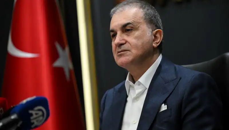İslam Düşmanlığına Dikkat: Ömer Çelik Uyardı