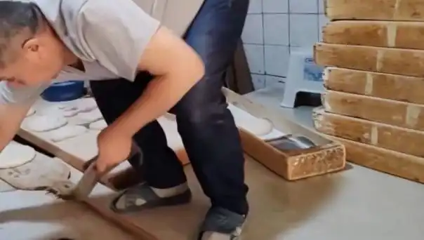 Pide Tezgahında Terlik İhlali: Mahkeme Kararları 105 Bin TL Cezaya Yol Açtı