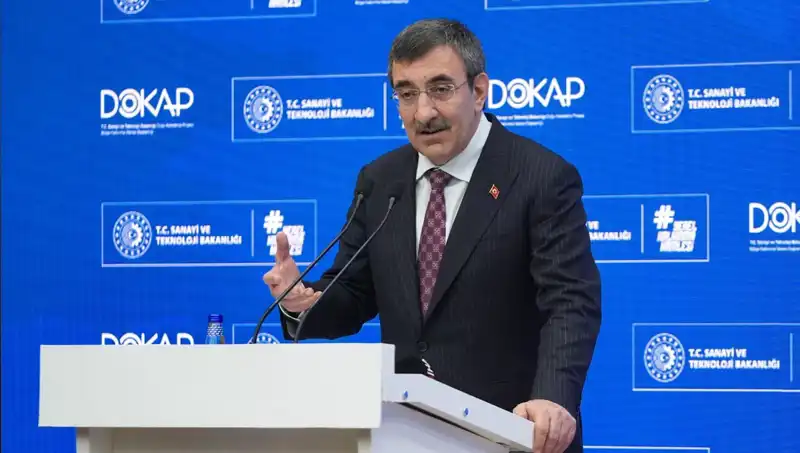Cevdet Yılmaz'dan Ekonomi Açıklamaları: Enflasyon Temel Önceliğimiz