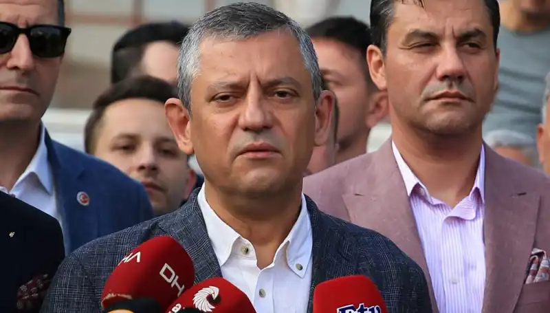 Özgür Özel: Bu Bayram Bize Bayram Gibi Gelmedi, Nedenleri Açıklıyor!