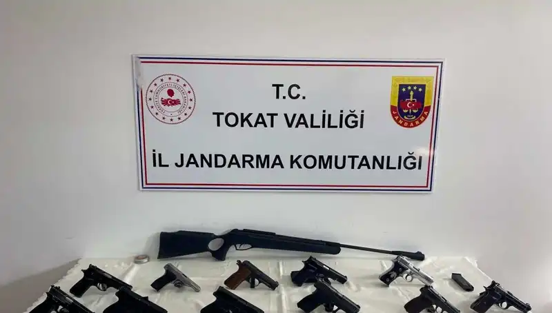 Tokat’ta Kaçak Silah Ticareti Operasyonu: İki Gözaltı