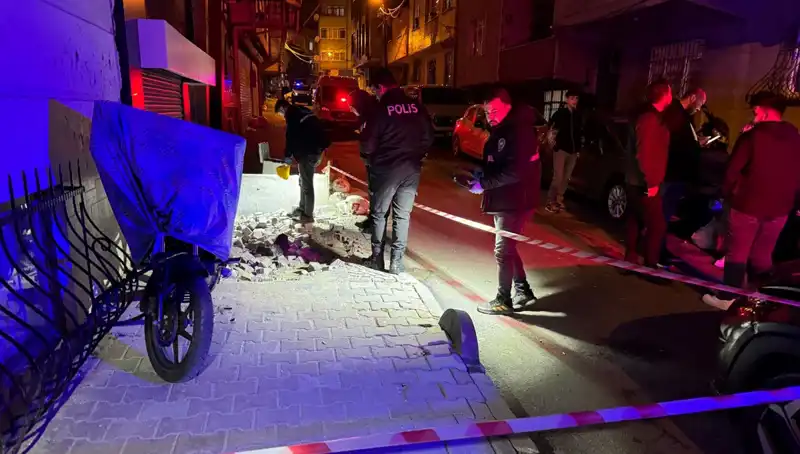 Küçükçekmece'de Plakasız Motosikletli Saldırı: Şok Edici Olayın Detayları