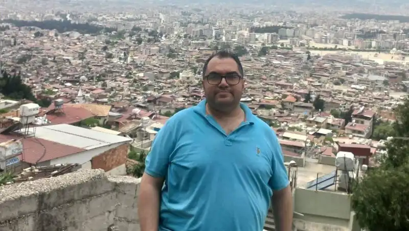 Fıtık Ağrılarından Kurtulmak İçin Diyete Başladı: 45 Kilo Verdi!