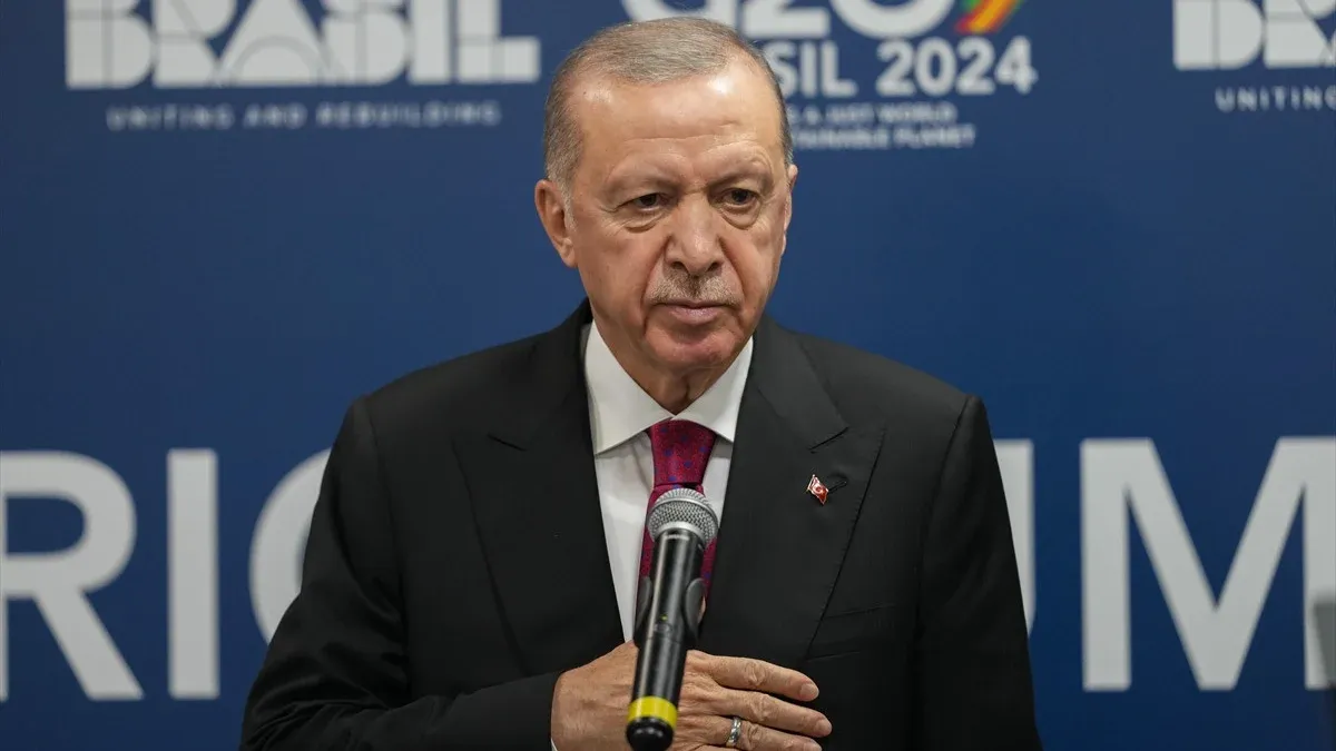 Cumhurbaşkanı Erdoğan G20 Dönüşü Uçakta Gazetecilere Konuştu: Kritik Mesajlar ve Değerlendirmeler