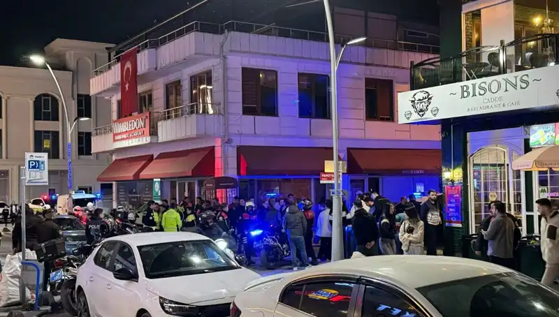 İki Taraf Arasında Korkunç Çatışma: Kafe Sahibi Bıçaklandı!