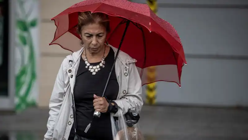 Meteoroloji Genel Müdürlüğü'nden Fırtına Uyarısı: Tüm Türkiye Dikkat!