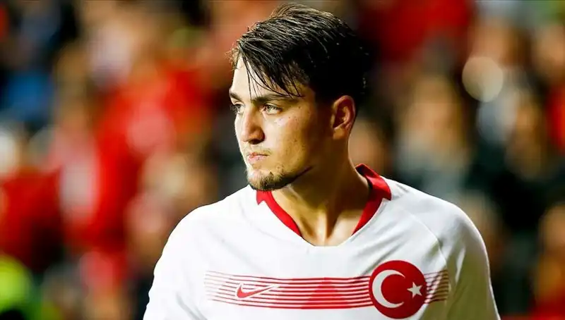 Beşiktaş, Milli Futbolcunun Transferi İçin Görüşmelere Başladı!