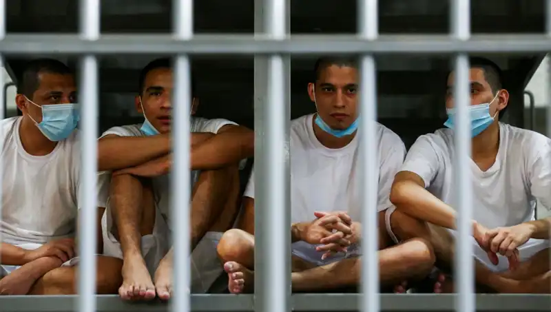 El Salvador, Venezuela için Siyasi Tutuklu Değişimi Teklif Etti