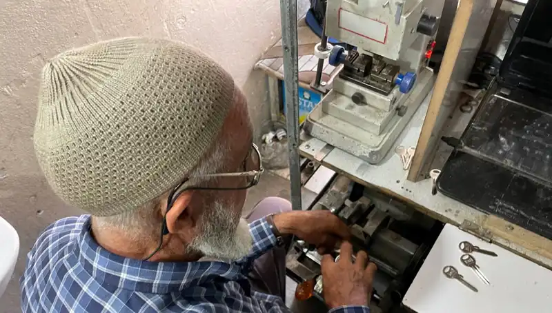 28 Yılda 4 Metrekarelik Dükkan: Küçük Ama Büyüleyici Bir Dünya