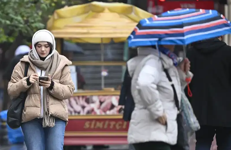 İstanbul'u Bekleyen Hava Değişimleri: Kış, Yalancı Bahar ve Sıcaklık Artışı