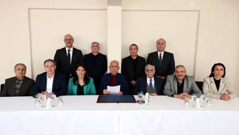 PKK'nın Fesih İlanı Sonrası Türkiye'de Yeni Bir Dönem Mi Başlıyor?