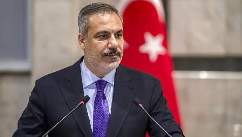 Bakan Fidan, Financial Times’a Konuştu: "Cin Şişeden Çıktı" Ne Anlama Geliyor?