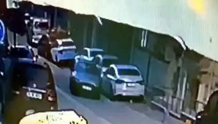 Esenyurt'ta Oto Kazasında Kaçan Sürücü, Polisi Peşine Taktı!