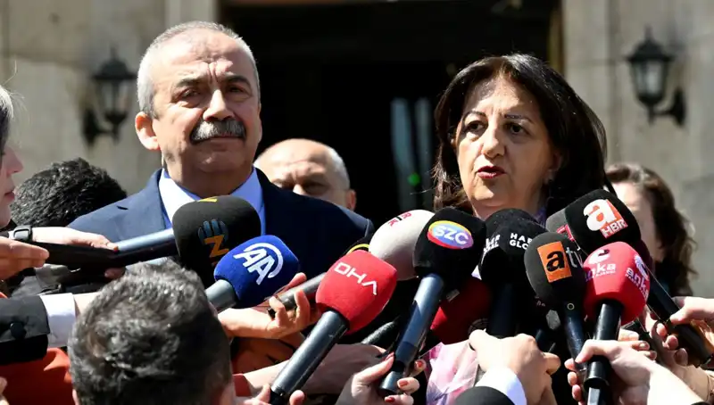 Sırrı Süreyya Önder'in Sağlık Durumu: Son Gelişmeler ve Hayatı