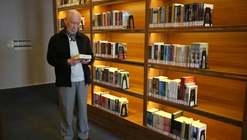 71 Yılın Hikayesi: Kitaplarla Büyüyen Bir Okurun Yolculuğu