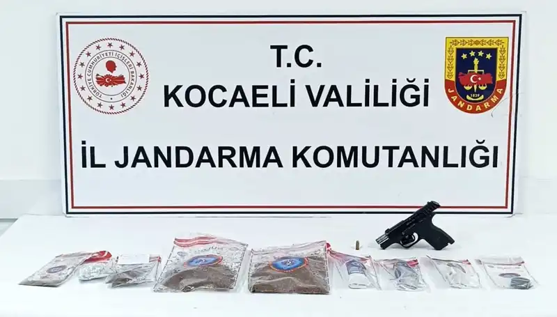 Kocaeli'de Uyuşturucu Operasyonu: Narkotik Ekipleri Suç Çetelerini Çökertti