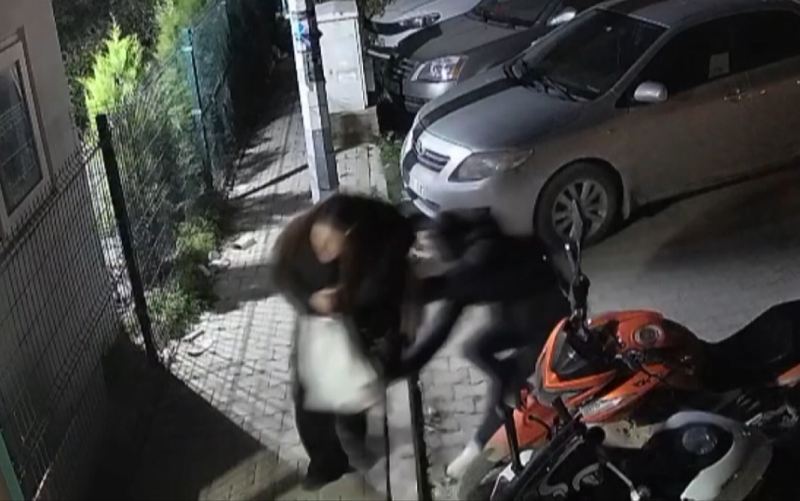 İzmir'de Saplantılı Aşk Cinayeti: Genç Kadının Dramatik Hikayesi