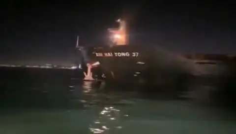 Ahırkapı'da Yük Gemisi Neden Karaya Oturdu? Detaylar Şoke Edecek!