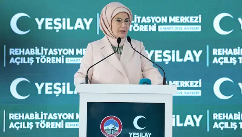 Emine Erdoğan’dan Bağımlılıkla Mücadelede Olumlu Mesaj: Birlikte Başaracağız!