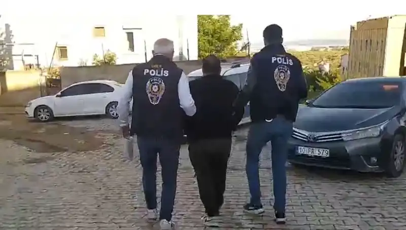 Balıkesir’de Dolandırıcılık Operasyonunda Dört Kişi Tutuklandı: Detaylar Ortaya Çıktı