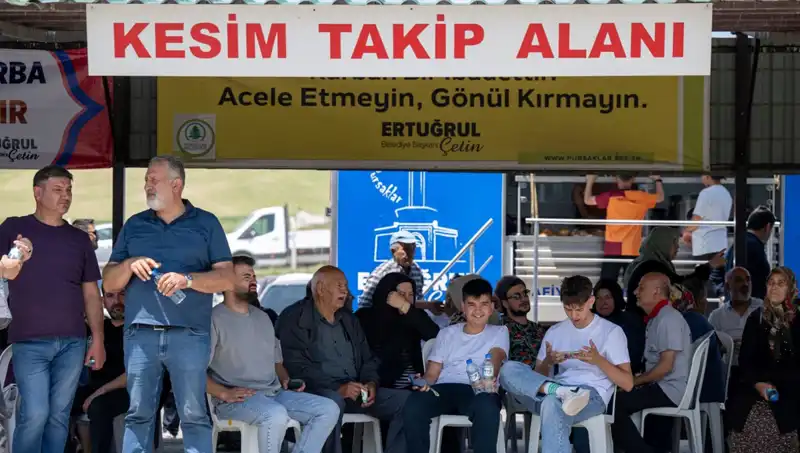 Ankara Kurban Pazarları: Yoğunluk ve Fırsatlar Dikkat Çekiyor