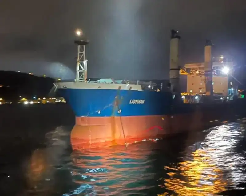 İstanbul Boğazı’nda Kuru Yük Gemisi Krizi: Can ve Mal Güvenliği Tehlikede!