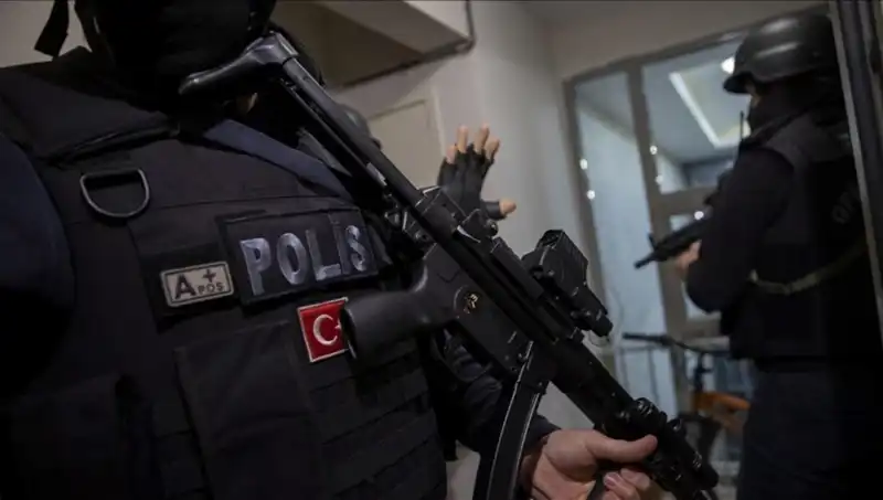 Türkiye Genelinde Büyük Uyuşturucu Operasyonu: 516 Tutuklama Gerçekleşti